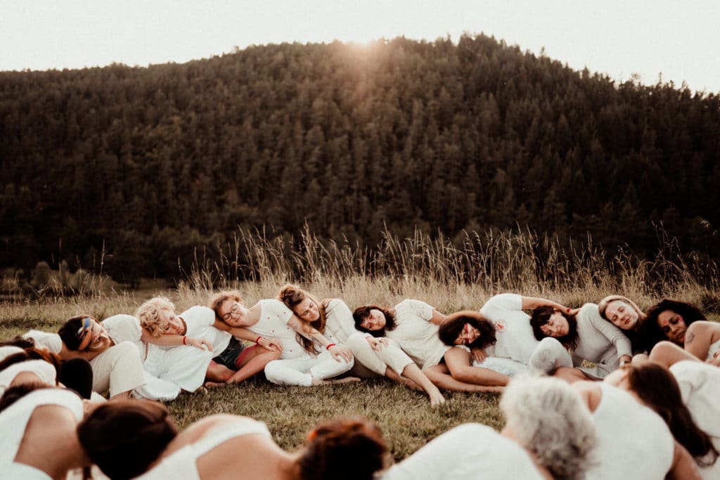 Pourquoi participer à une retraite spirituelle ? • Womoon
